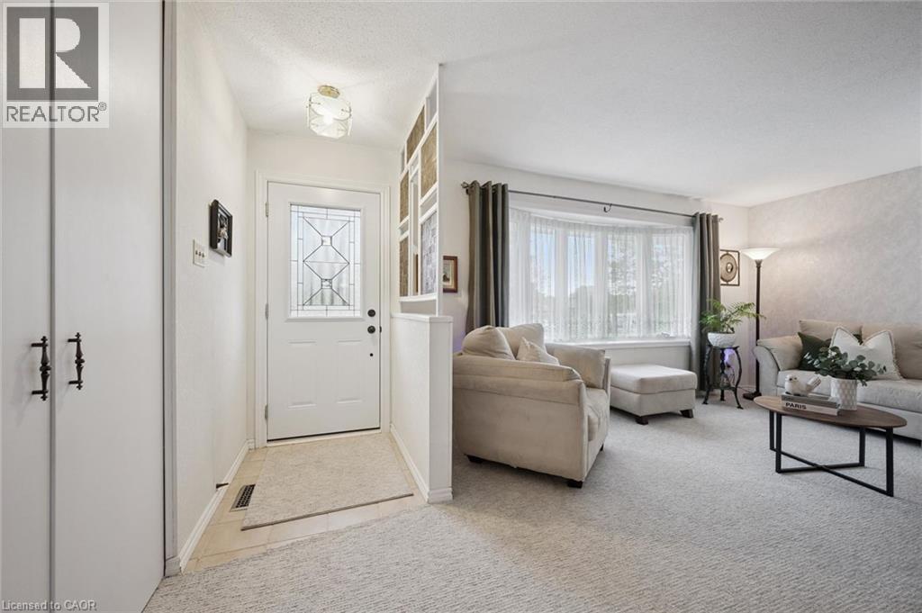 52 D'arcy Place, Kitchener, Ontario  N2E 1B8 - Photo 5 - 40873794