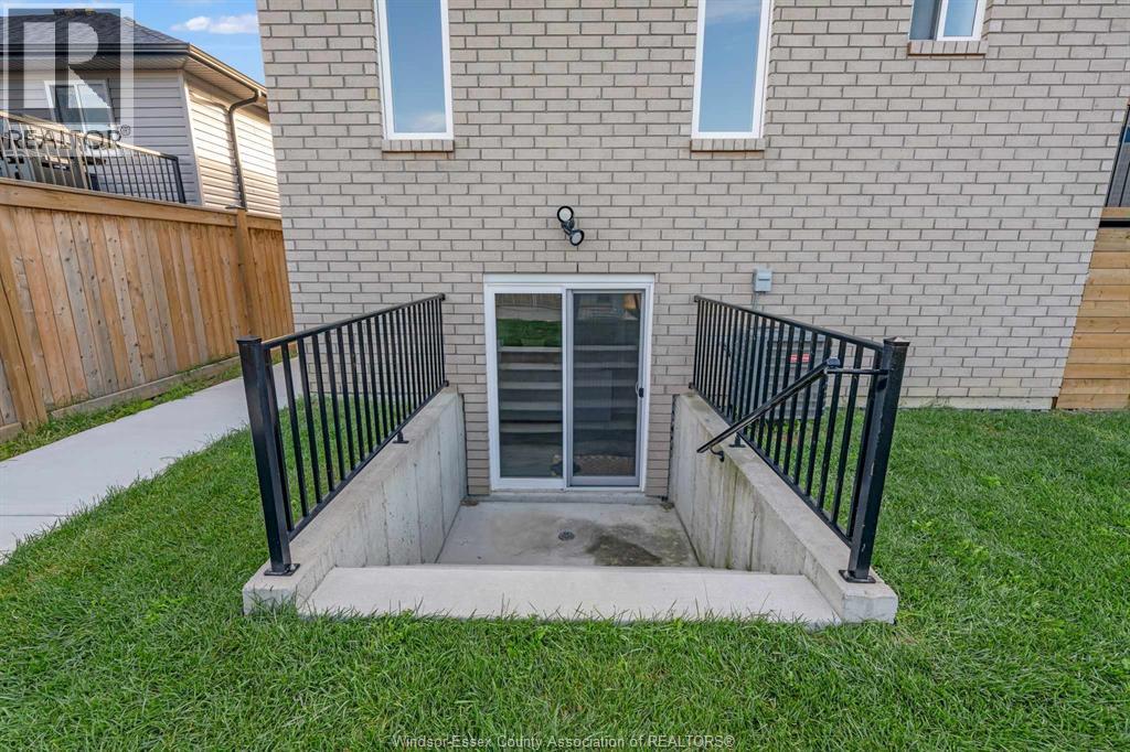 394 Cypress Lane, Lakeshore, Ontario  N8L 1A8 - Photo 8 - 26026384