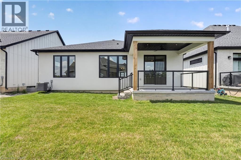 11 Oakley Drive, Niagara-On-The-Lake, Ontario  L0S 1J0 - Photo 40 - 40874474