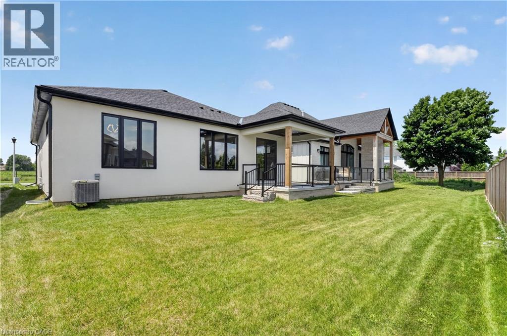 11 Oakley Drive, Niagara-On-The-Lake, Ontario  L0S 1J0 - Photo 42 - 40874474