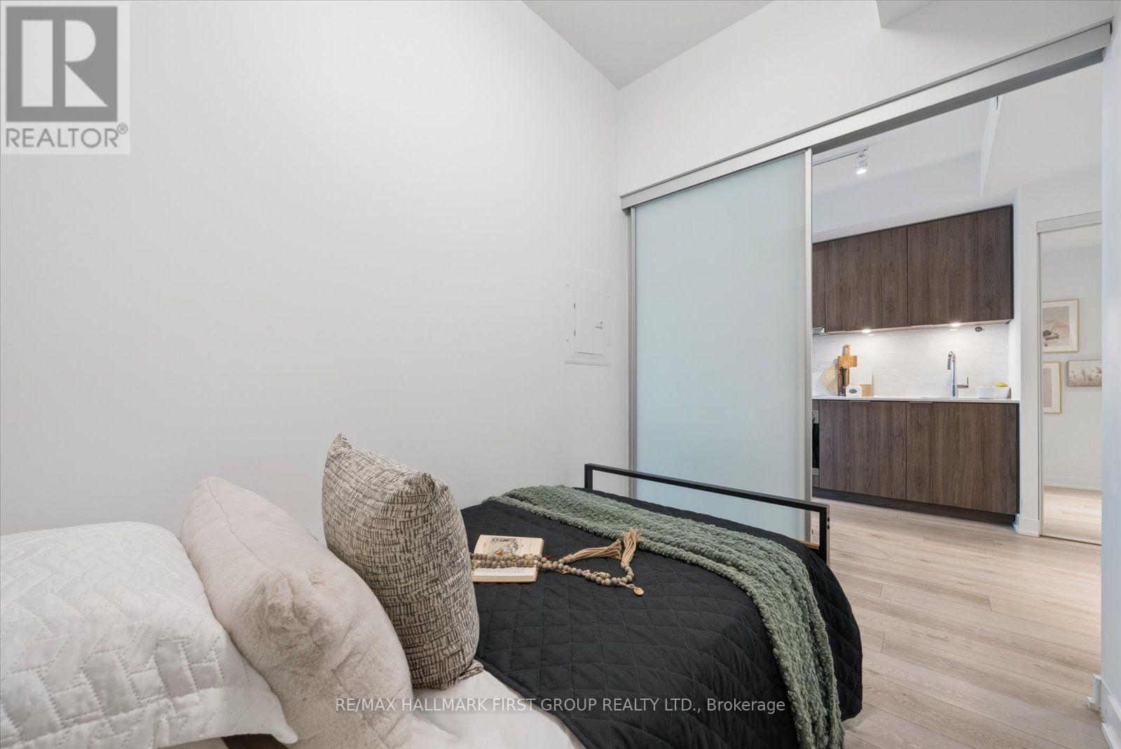 208 - 15 Queens Quay E, Toronto, Ontario  M5E 0A5 - Photo 18 - C14123922