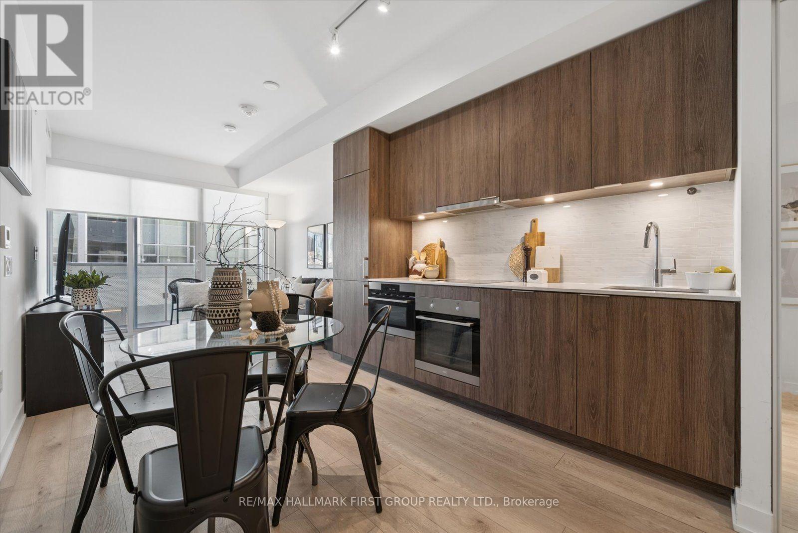 208 - 15 Queens Quay E, Toronto, Ontario  M5E 0A5 - Photo 8 - C14123922