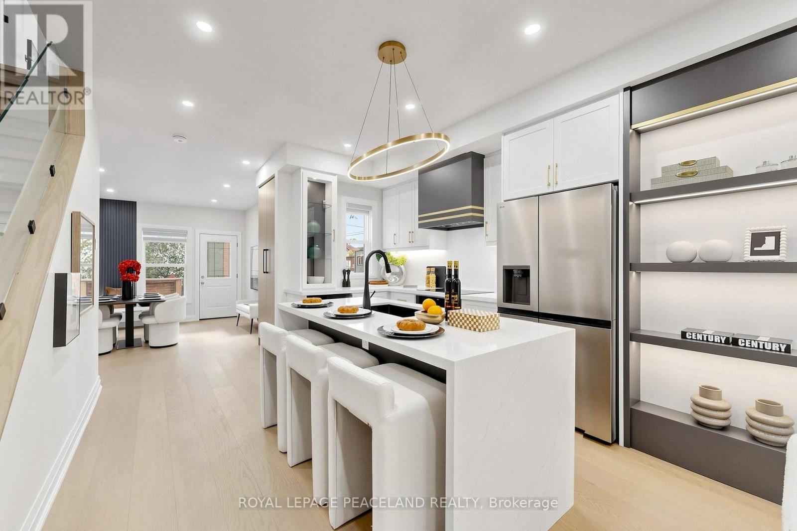 5 Herbert Avenue, Toronto, Ontario  M4L 3P8 - Photo 13 - E14124014