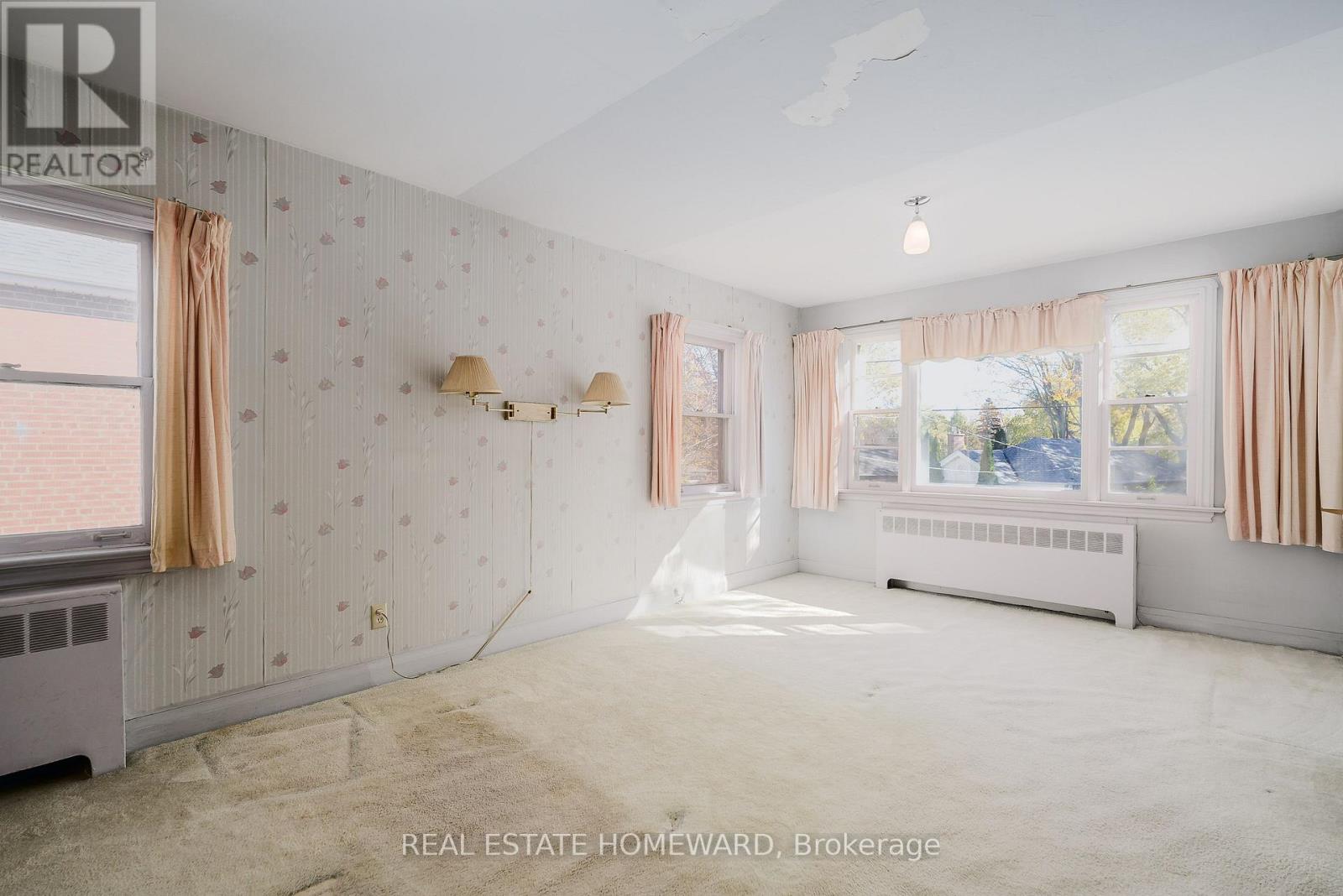 6 Stag Hill Drive, Toronto, Ontario  M4B 1K6 - Photo 12 - E14124020
