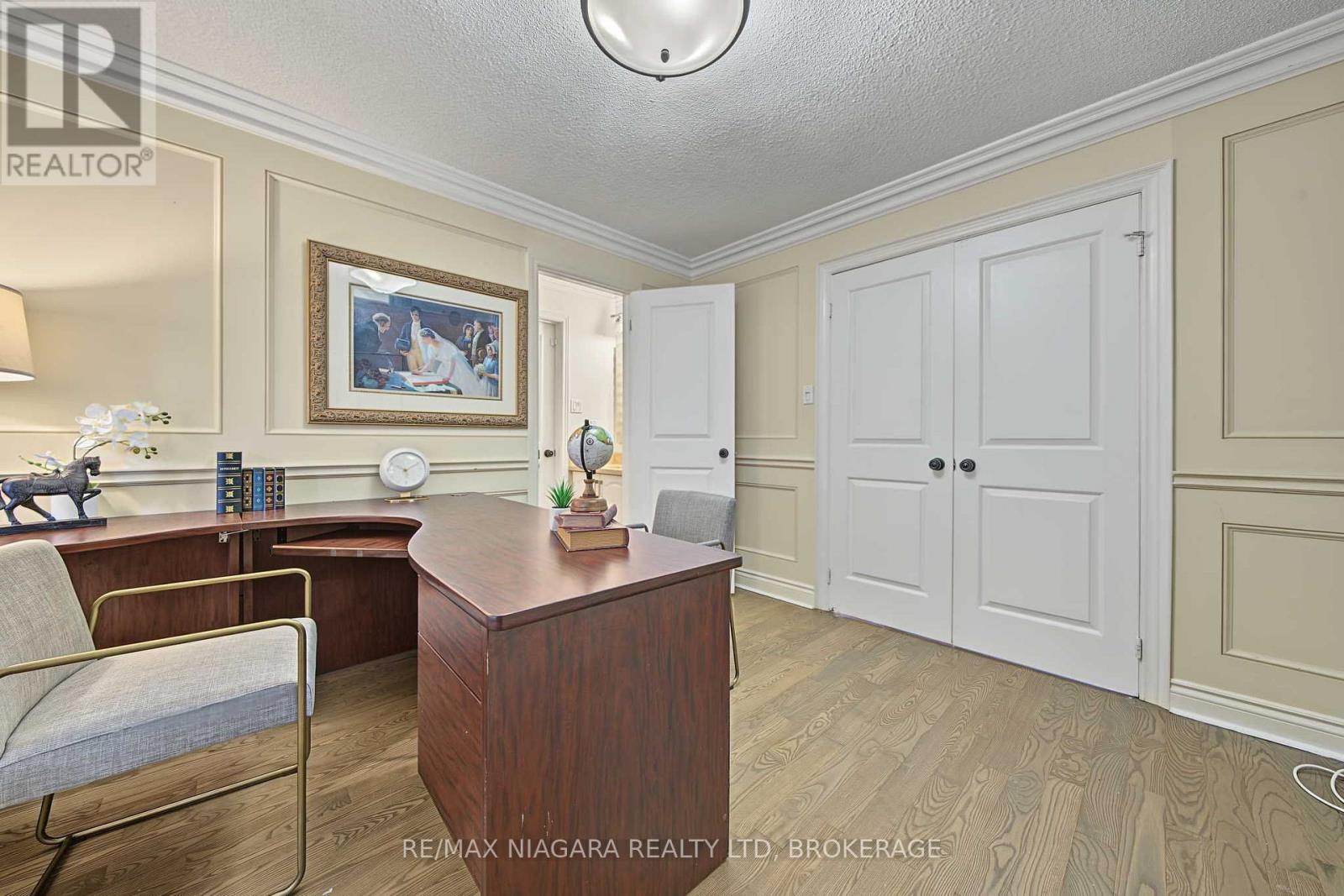 2 Aitken Circle, Markham, Ontario  L3R 7K6 - Photo 8 - N14122486