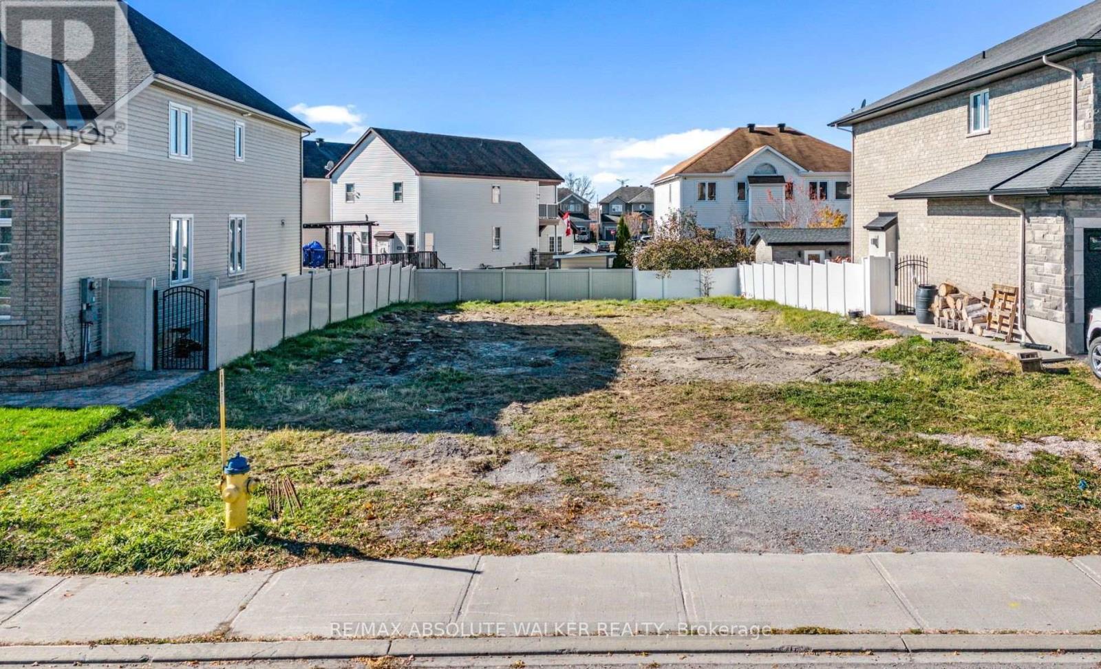 820 Percifor Way, Ottawa, Ontario  K1W 0B4 - Photo 2 - X14123902