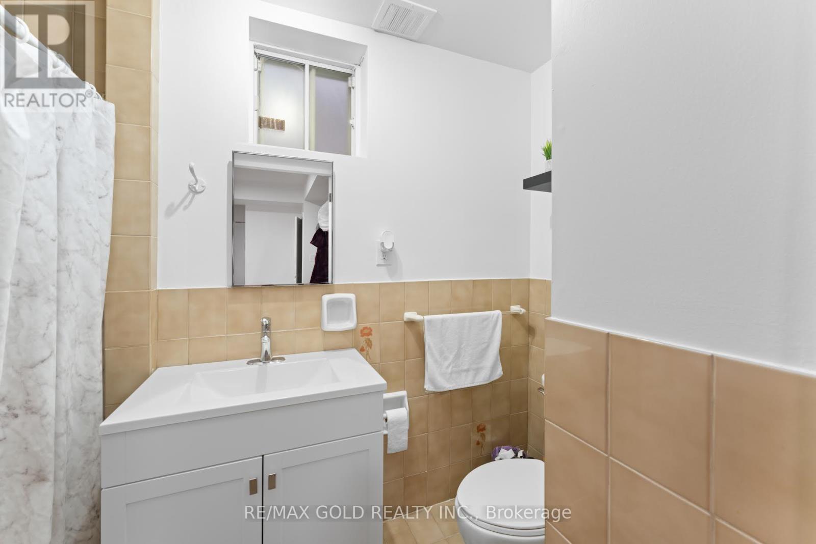 20 Garden Avenue, Richmond Hill (South Richvale), Ontario  L4C 6L9 - Photo 7 - N14123870