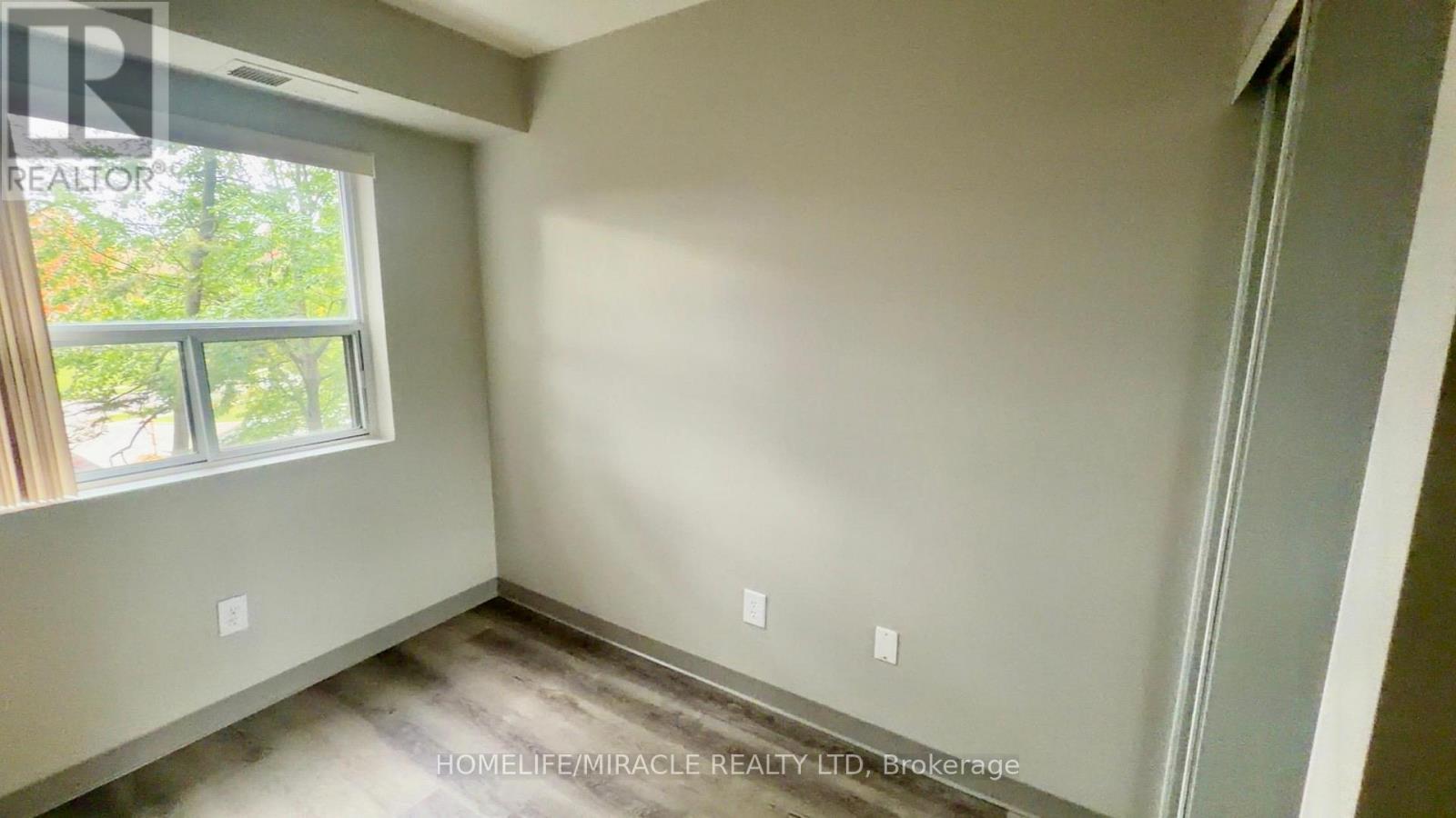 613 - 736 Old Albert Street, Waterloo, Ontario  N2L 6R4 - Photo 3 - X14123120