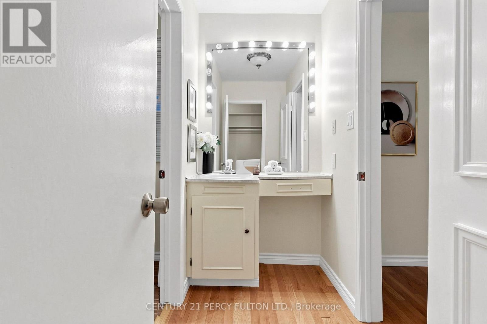 24 Tullamore Drive, Toronto, Ontario  M2L 2E8 - Photo 46 - C14119282