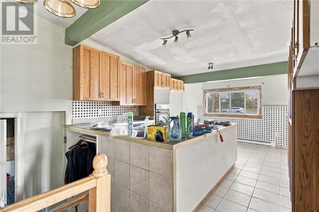 3704 Montpellier Road, Chelmsford, Ontario  P0M 1L0 - Photo 2 - 2131135
