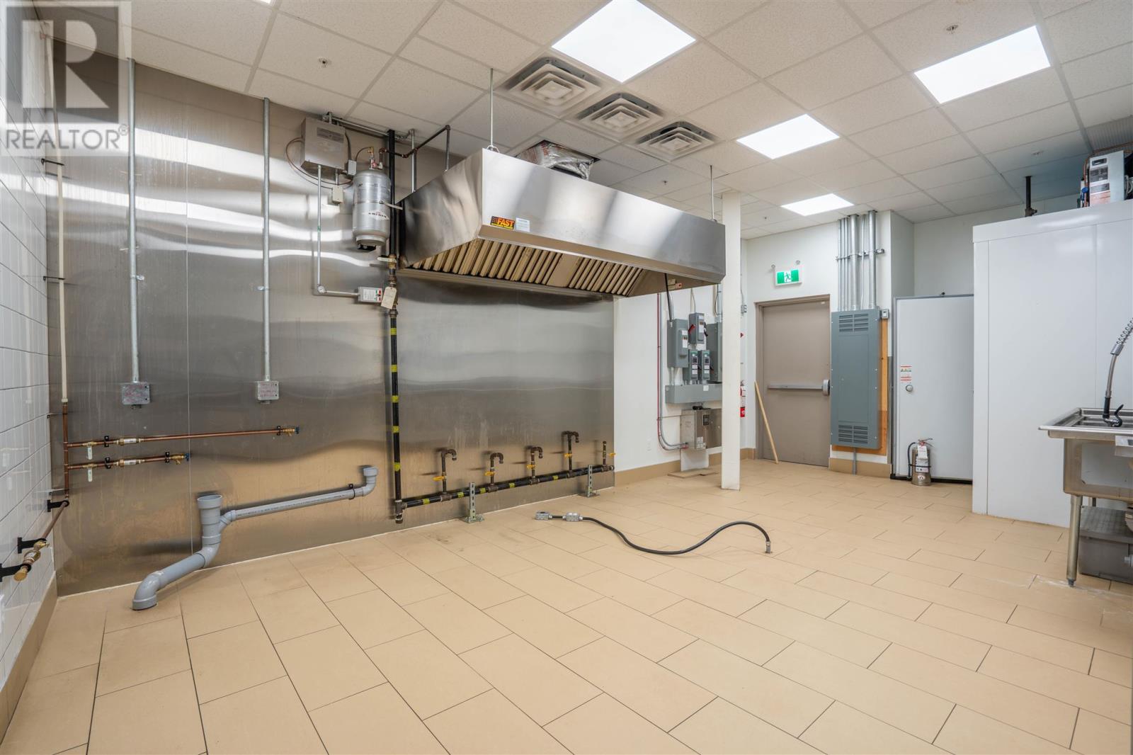 625 Trunk Rd # 5, Sault Ste. Marie, Ontario  P6A 3T1 - Photo 9 - SM262998