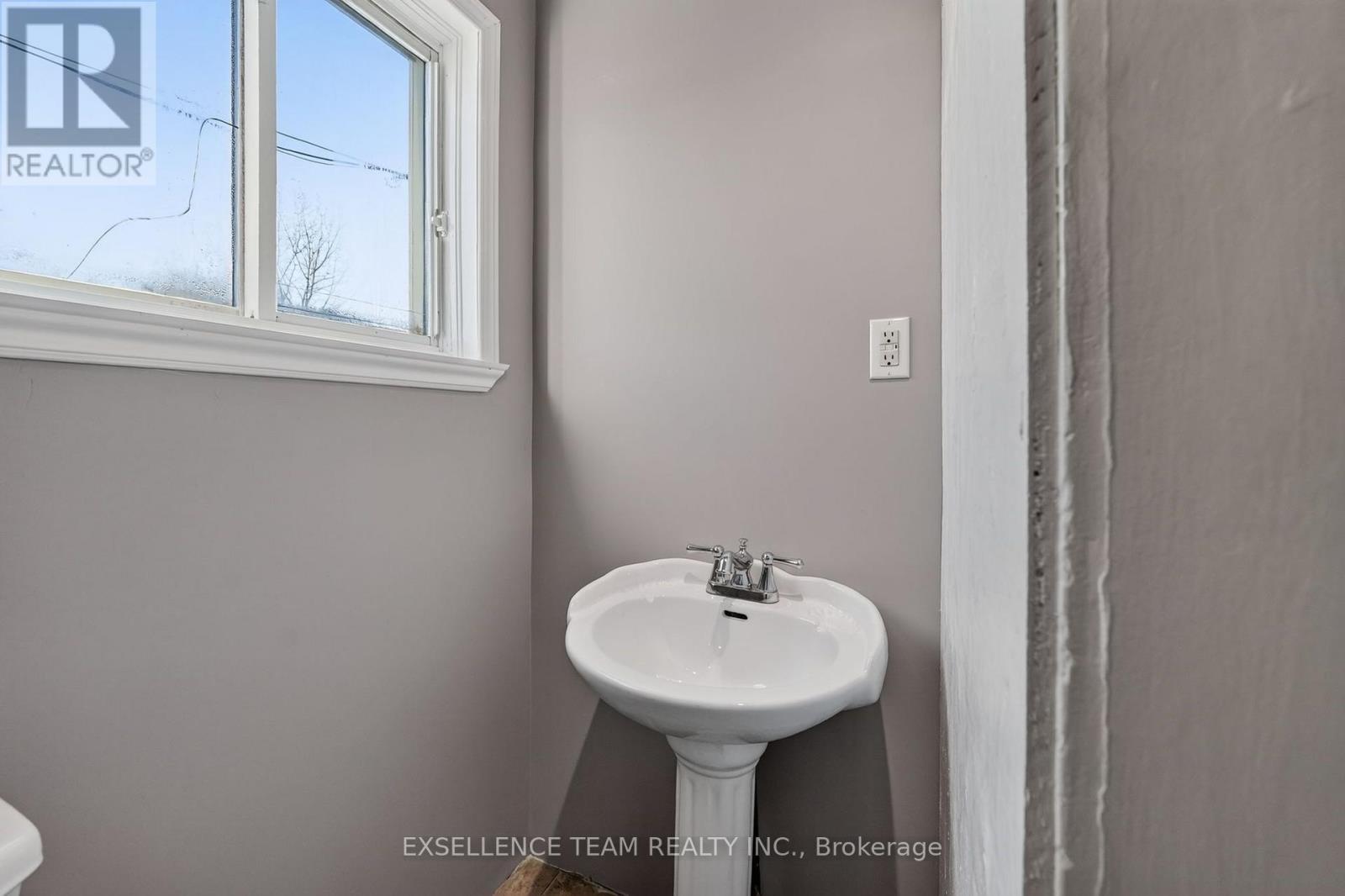 341-A-B Prince Arthur Street, Cornwall, Ontario  K6H 4P1 - Photo 24 - X14124174