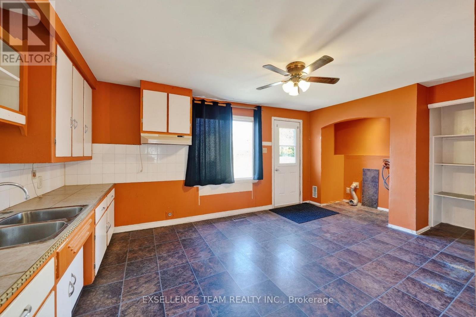 341-A-B Prince Arthur Street, Cornwall, Ontario  K6H 4P1 - Photo 8 - X14124174