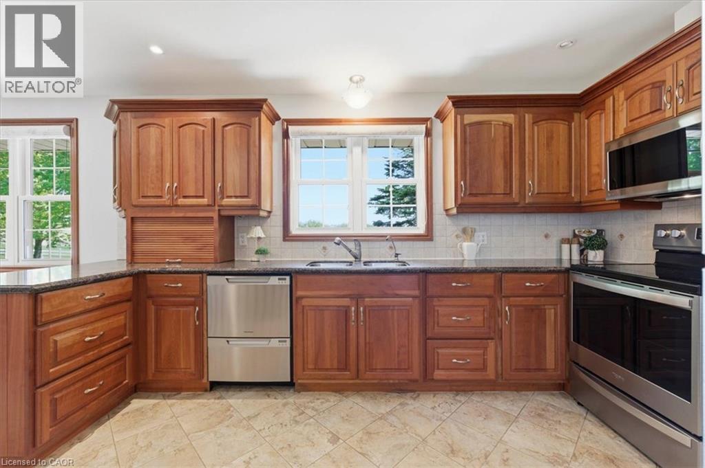 1068 Cameron Road, Ayr, Ontario  N0B 1E0 - Photo 6 - 40873968