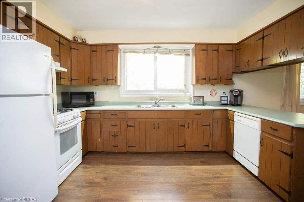 66 Front Road, Port Rowan, Ontario  N0E 1M0 - Photo 11 - 40873593