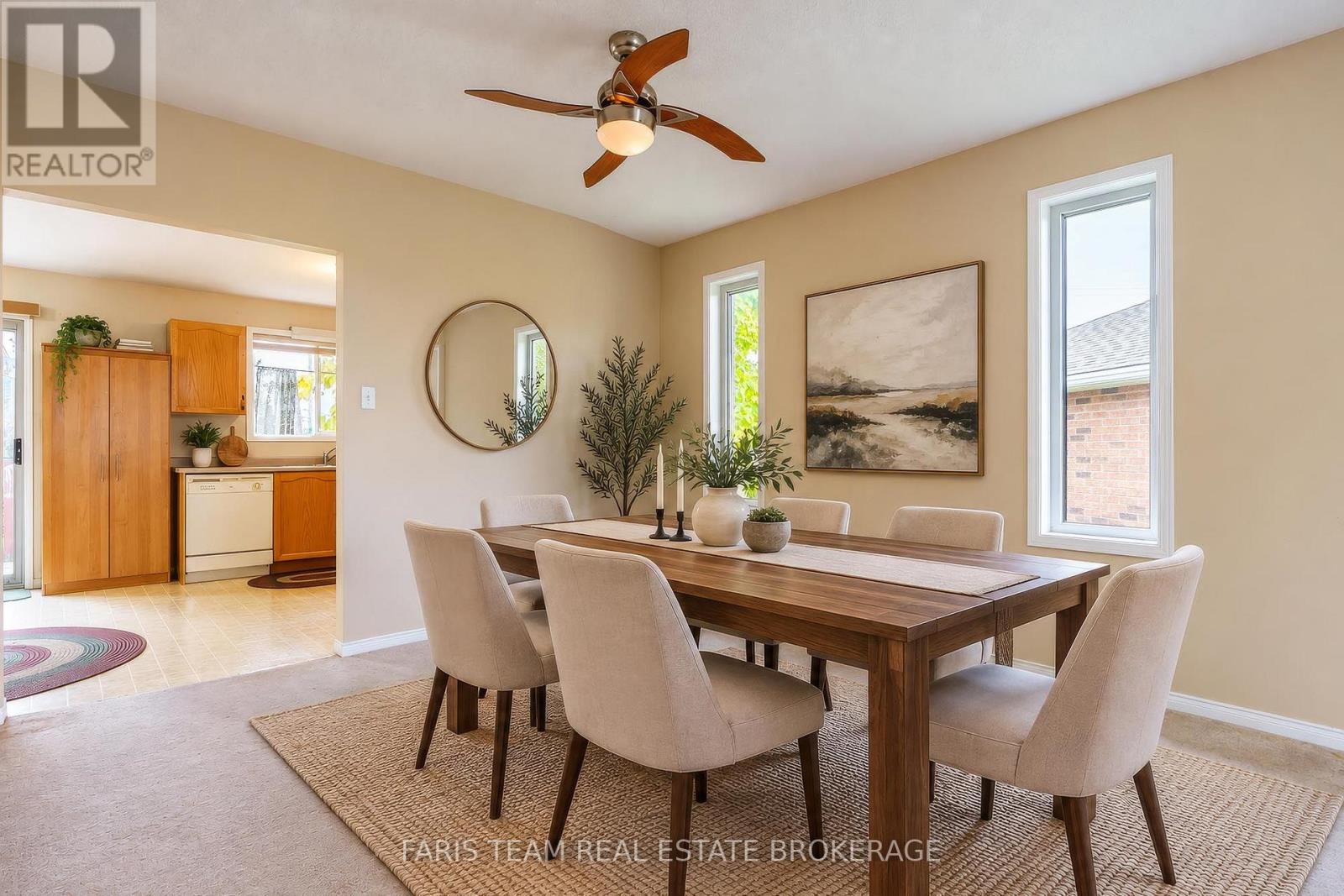 26 Sundew Drive, Barrie (Holly), Ontario  L4N 9L8 - Photo 7 - S14124284
