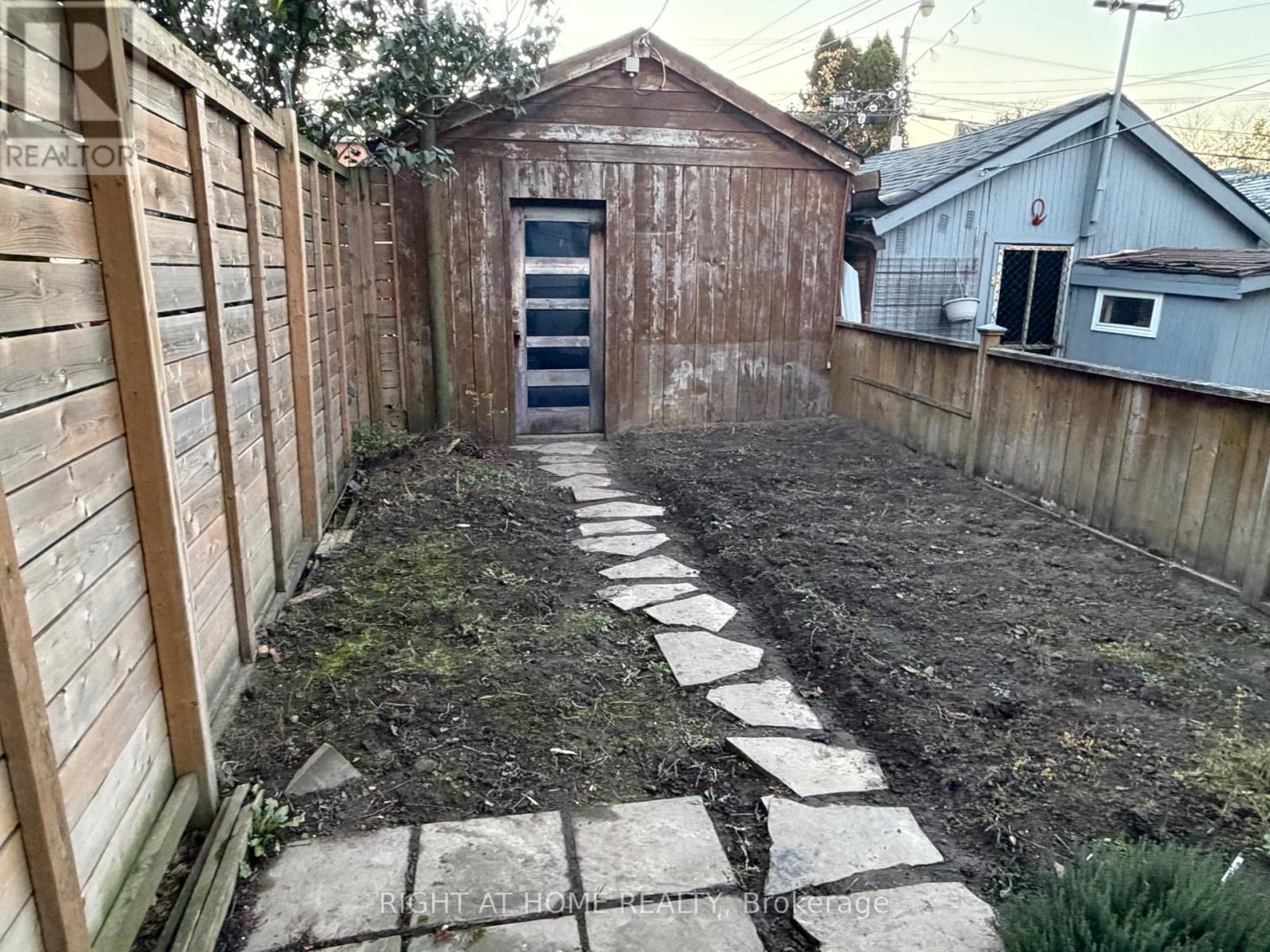 1140 Dovercourt Road, Toronto, Ontario  M6H 2X9 - Photo 23 - W14122606