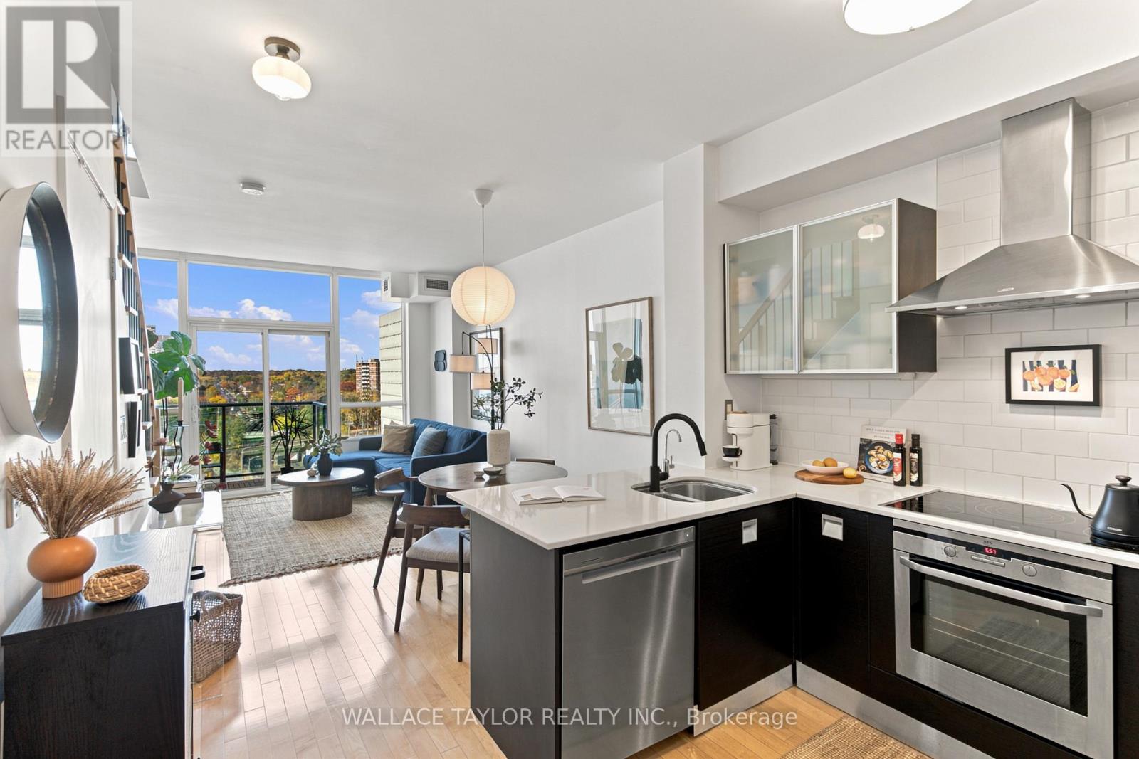 1007 - 3391 Bloor Street W, Toronto, Ontario  M8X 1G3 - Photo 12 - W14123740