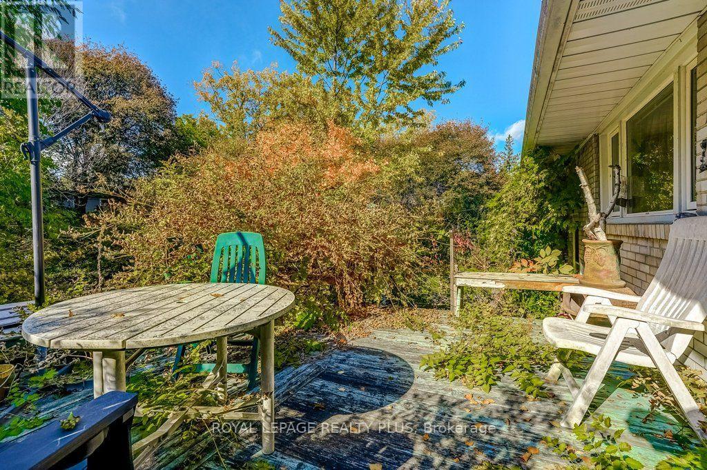 1538 Lorne Wood Road, Mississauga, Ontario  L5H 3G3 - Photo 10 - W14124236