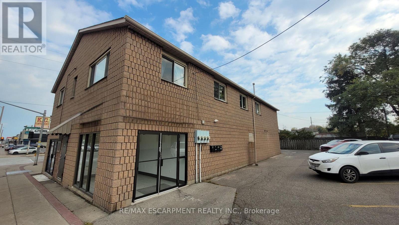 OFFICE #1 - 120 PARKDALE AVENUE N, Hamilton, Ontario