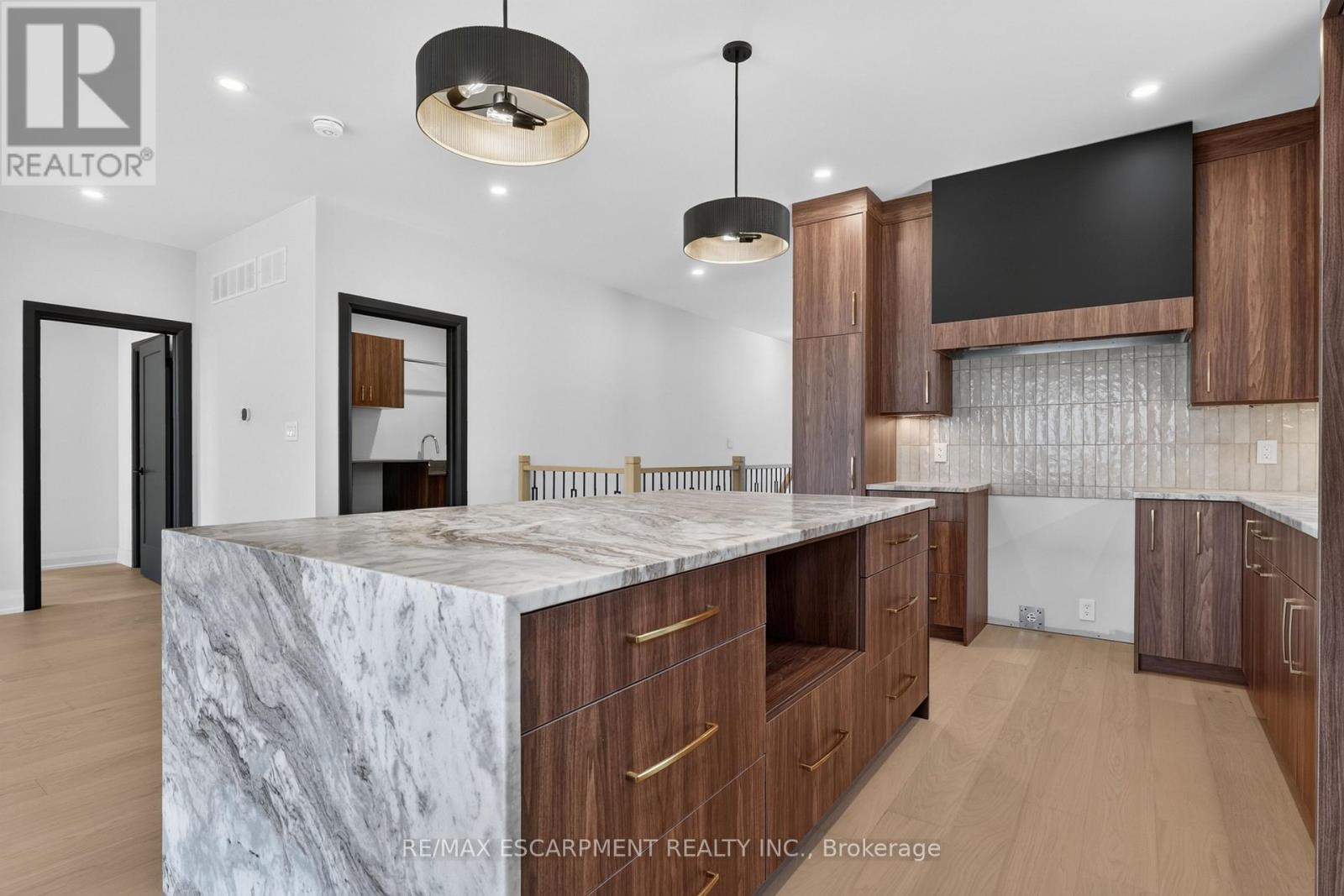 11 Oakley Drive, Niagara-On-The-Lake (Virgil), Ontario  L0S 1J0 - Photo 18 - X14124172