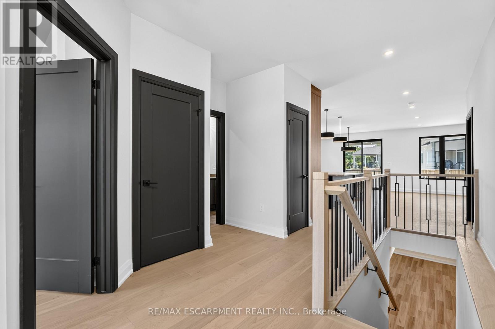 11 Oakley Drive, Niagara-On-The-Lake (Virgil), Ontario  L0S 1J0 - Photo 7 - X14124172