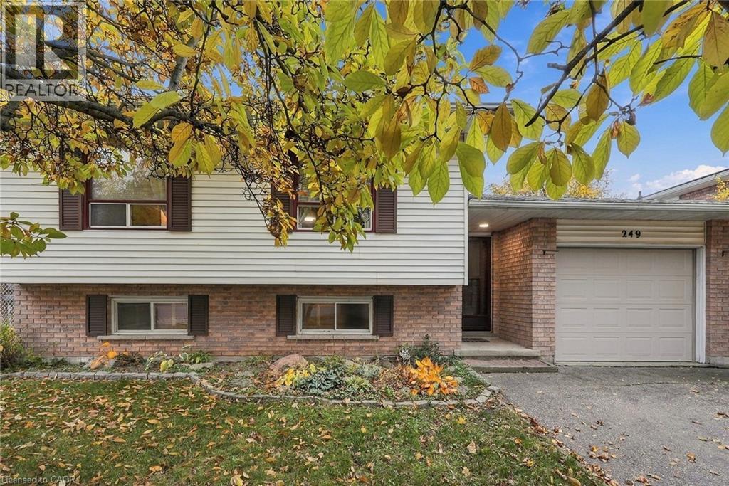 249 Rittenhouse Road, Kitchener, Ontario  N2E 2V3 - Photo 4 - 40874062