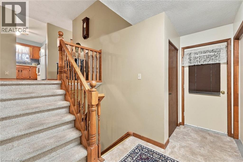 249 Rittenhouse Road, Kitchener, Ontario  N2E 2V3 - Photo 7 - 40874062
