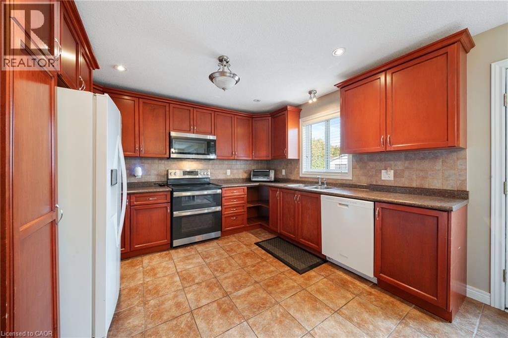 386 Old Mud Street, Stoney Creek, Ontario  L8J 1X1 - Photo 11 - 40874656