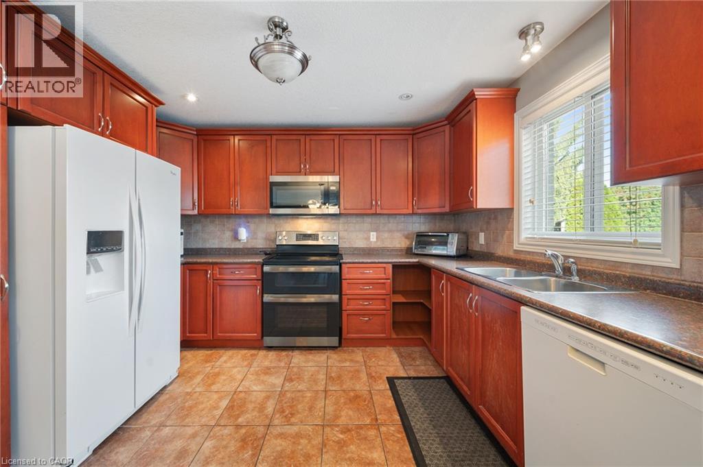 386 Old Mud Street, Stoney Creek, Ontario  L8J 1X1 - Photo 13 - 40874656