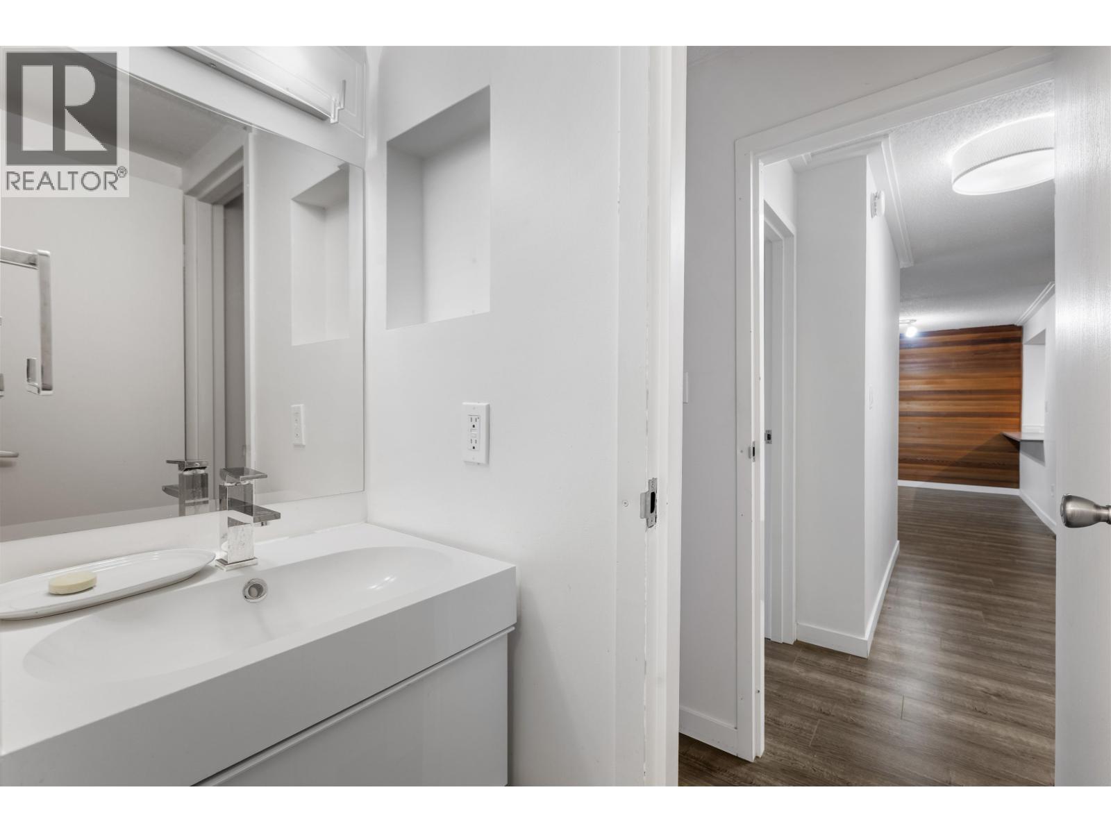 301 720 Eighth Avenue, New Westminster, British Columbia  V3M 2R3 - Photo 39 - R3179186