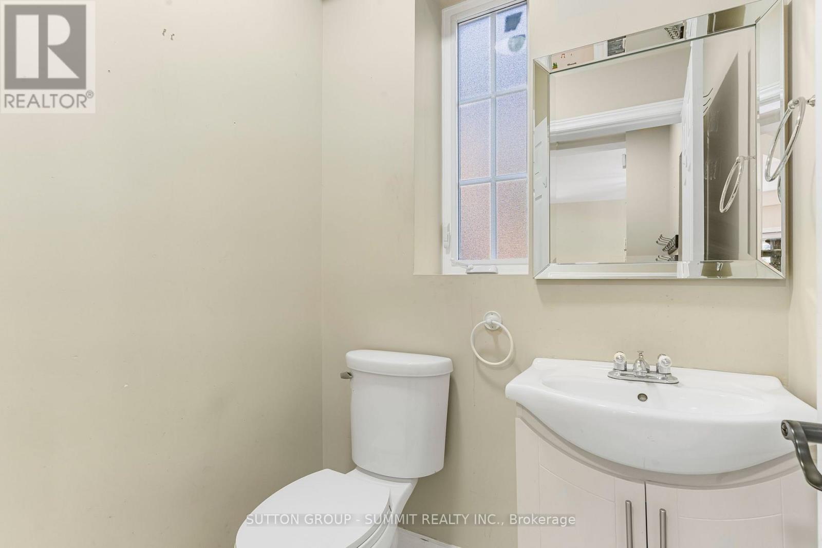 403 Niagara Street, Welland, Ontario  L3C 1L3 - Photo 3 - X13663764