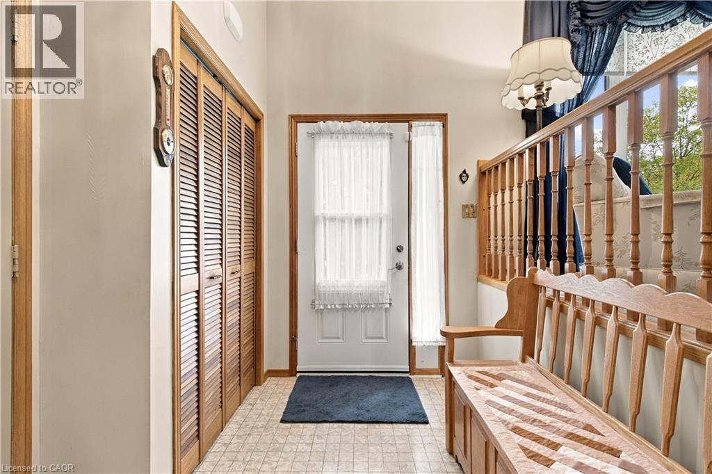 30 Carlyle Place, Kitchener, Ontario  N2P 1R6 - Photo 8 - 40873846