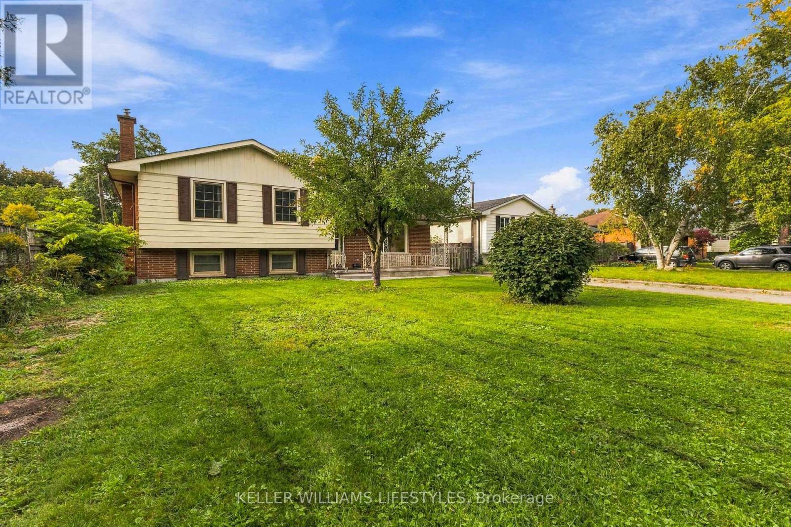 29 Wadsworth Street, London East, Ontario  N5V 2R1 - Photo 1 - X14124404