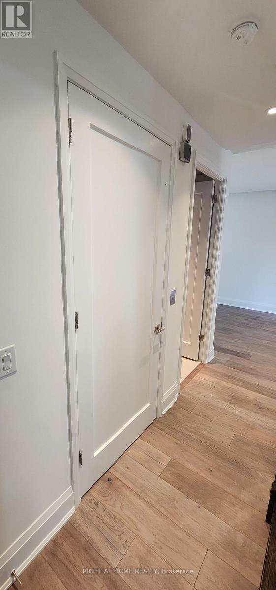 1082 Bay Street, Toronto, Ontario  M5S 0A3 - Photo 9 - C14116804