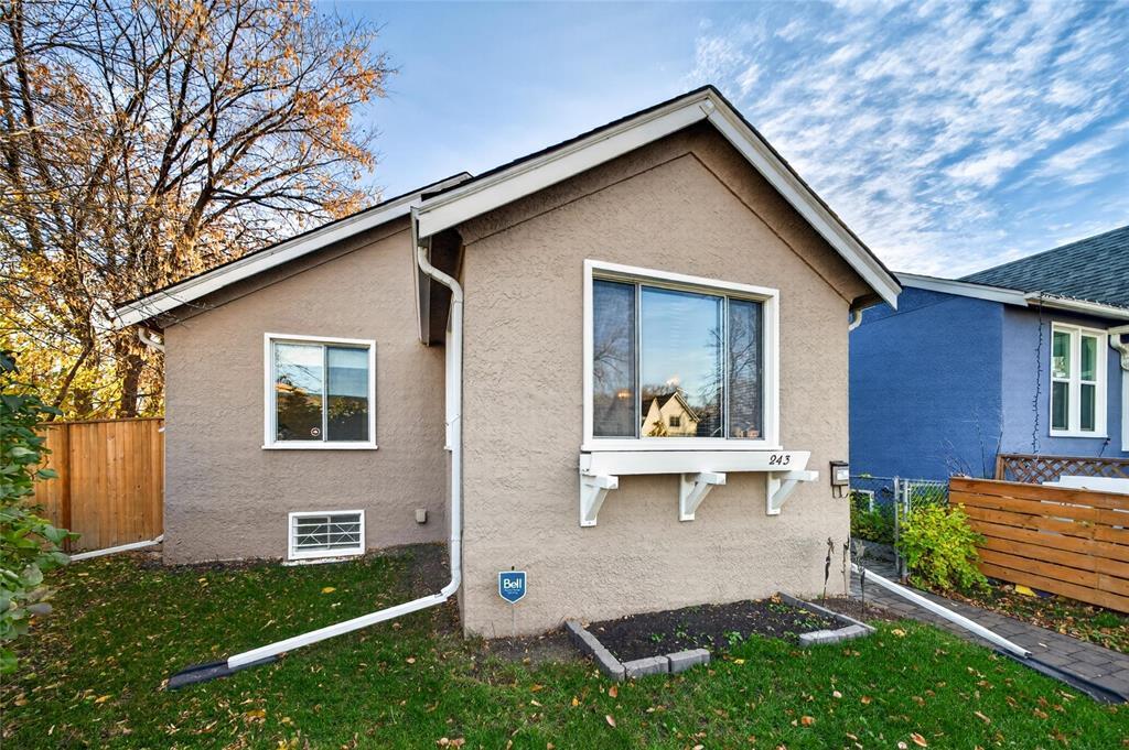 243 Lenore Street, Winnipeg, Manitoba  R3G 2C7 - Photo 33 - 202626527