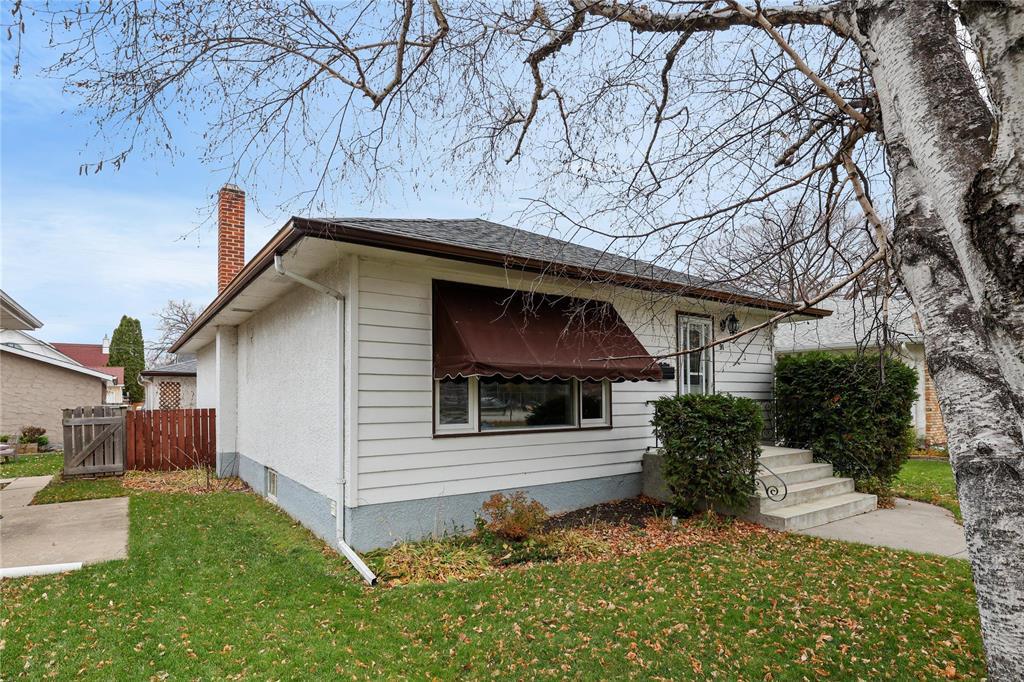 91 Ashland Avenue, Winnipeg, Manitoba R3L 1K5 - Photo 0 - 202626626
