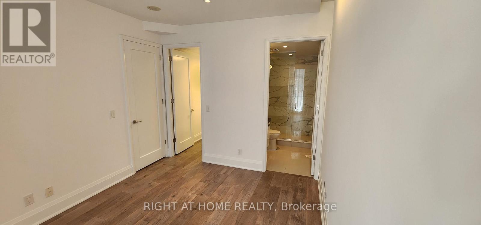 1082 Bay Street, Toronto, Ontario  M5S 0A3 - Photo 16 - C14116804