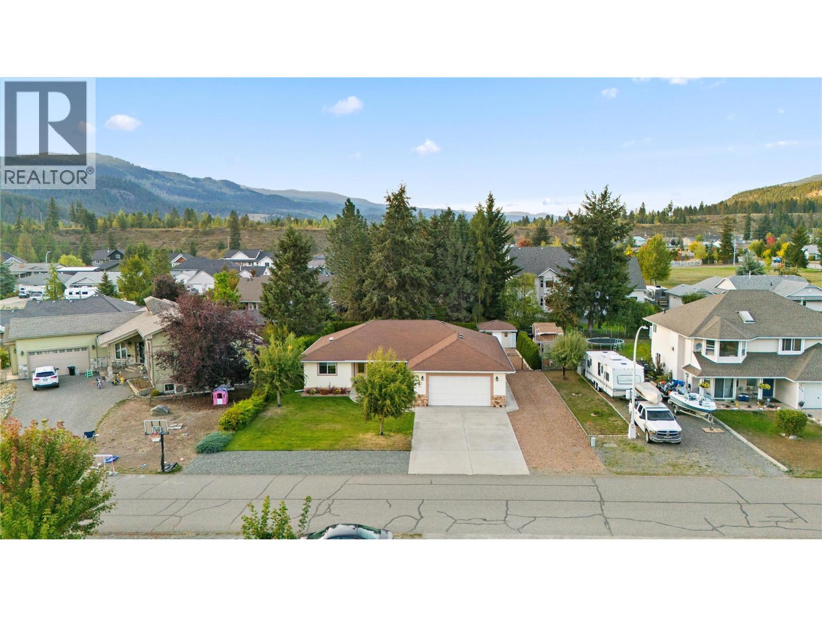 365 Robin Drive, Barriere, British Columbia  V0E 1E0 - Photo 3 - 10404503