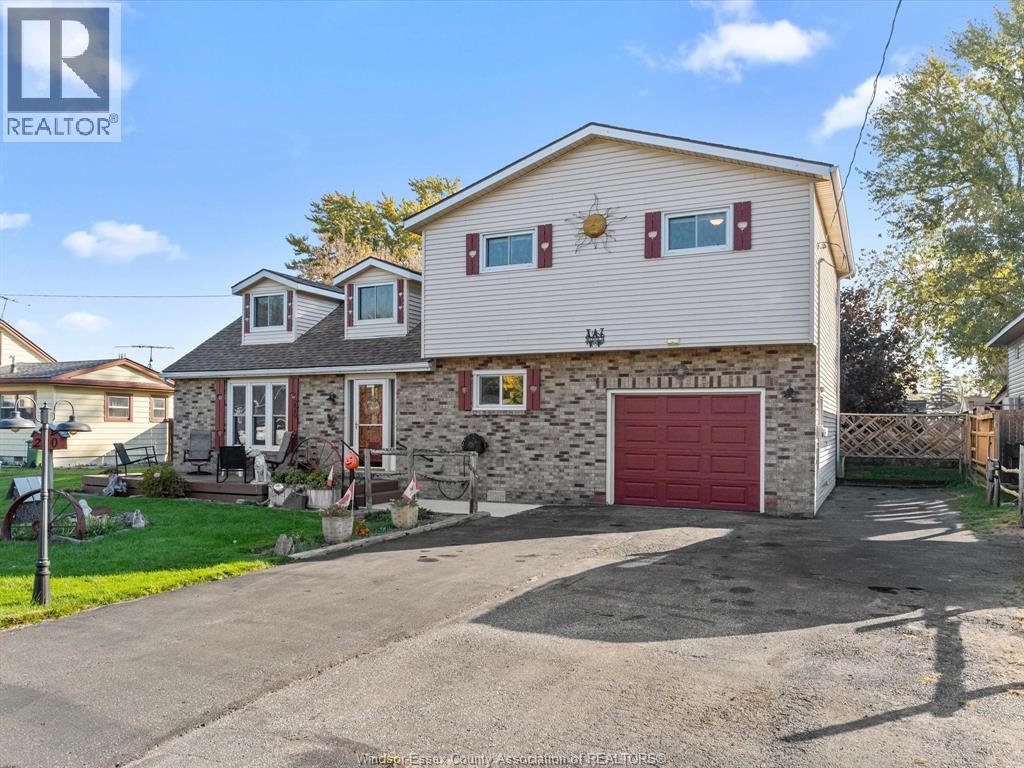220 CARUHEL DRIVE, Emeryville, Ontario