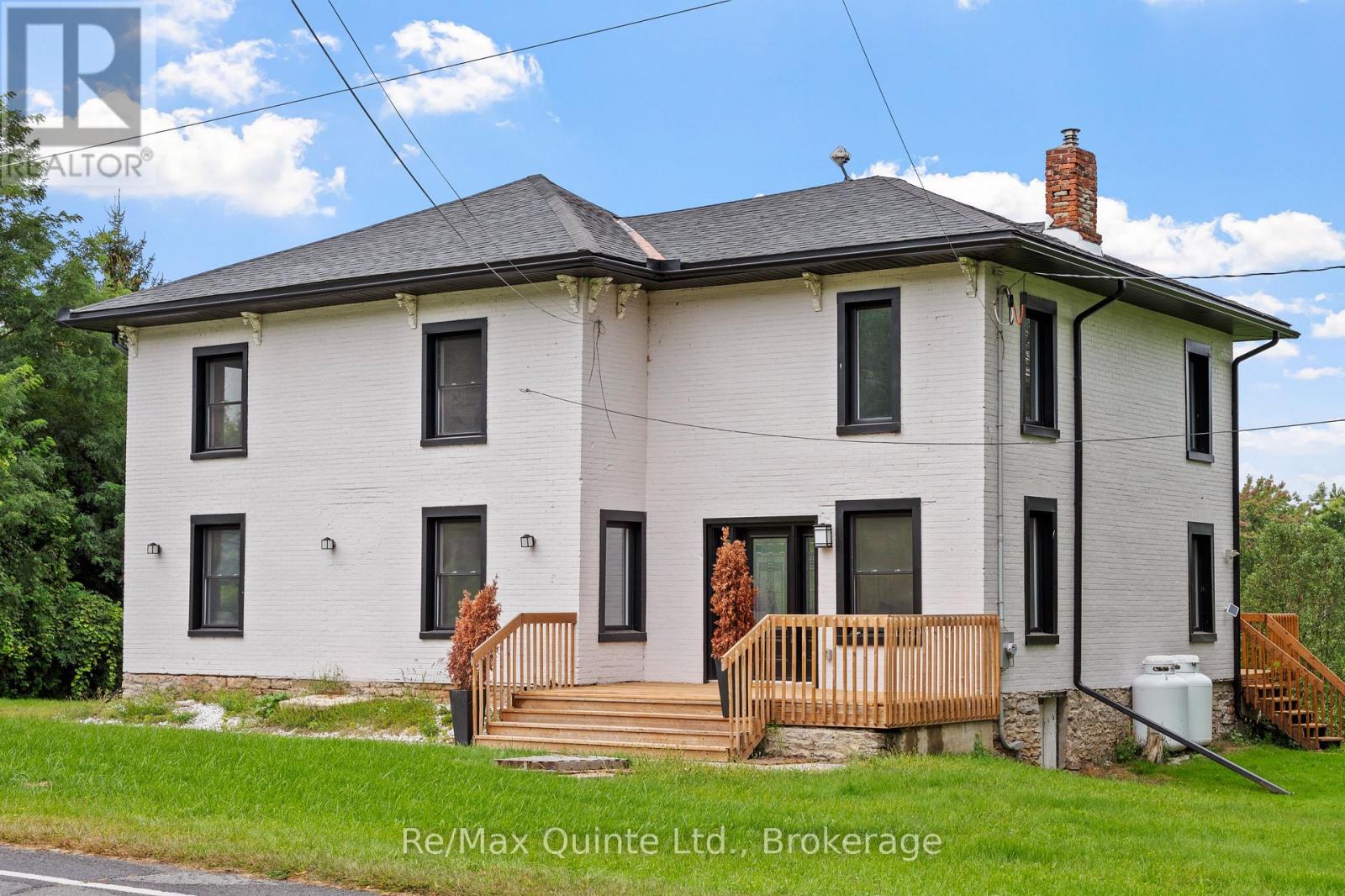 2242 County Road 3 Road, Prince Edward County, Ontario  K0K 1L0 - Photo 2 - X14124632