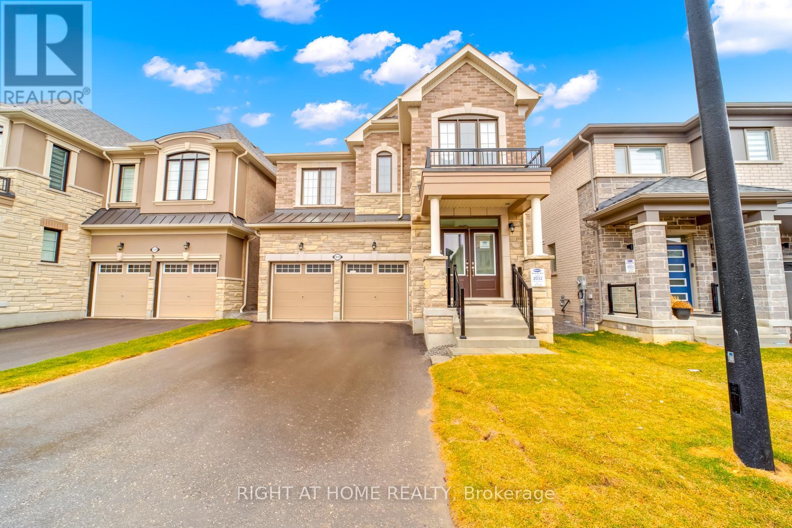 1410 SWALLOWTAIL LANE, Pickering, Ontario