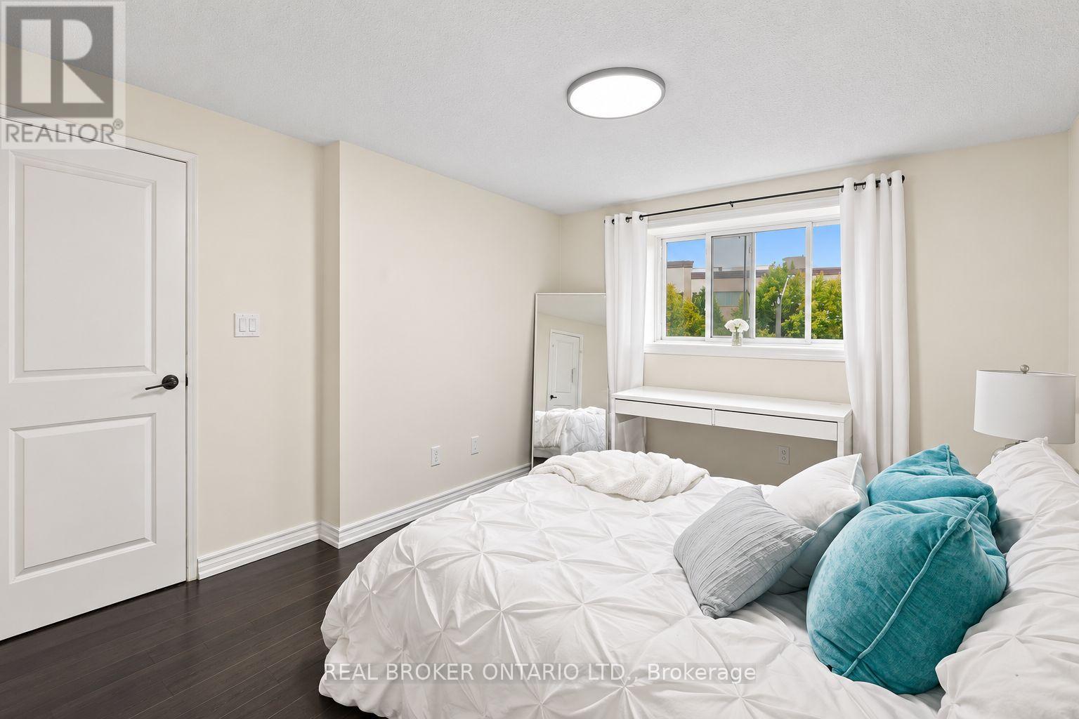 27 Collinsgrove Road, Toronto, Ontario  M1E 3S3 - Photo 11 - E14124682