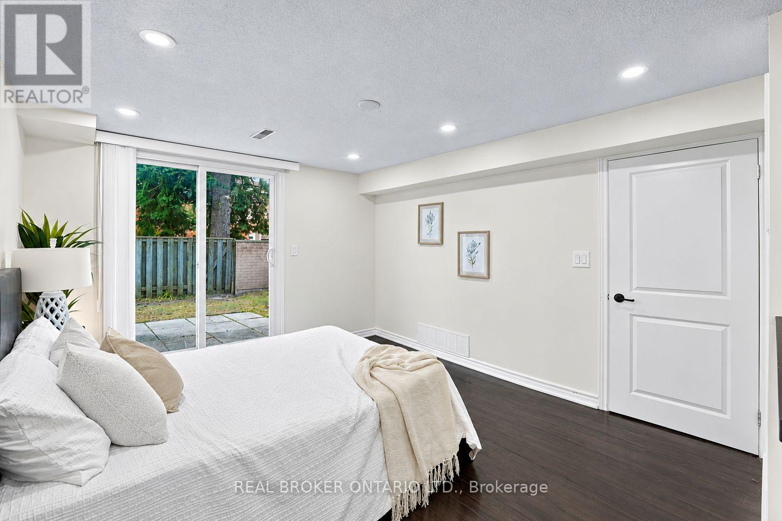 27 Collinsgrove Road, Toronto, Ontario  M1E 3S3 - Photo 17 - E14124682