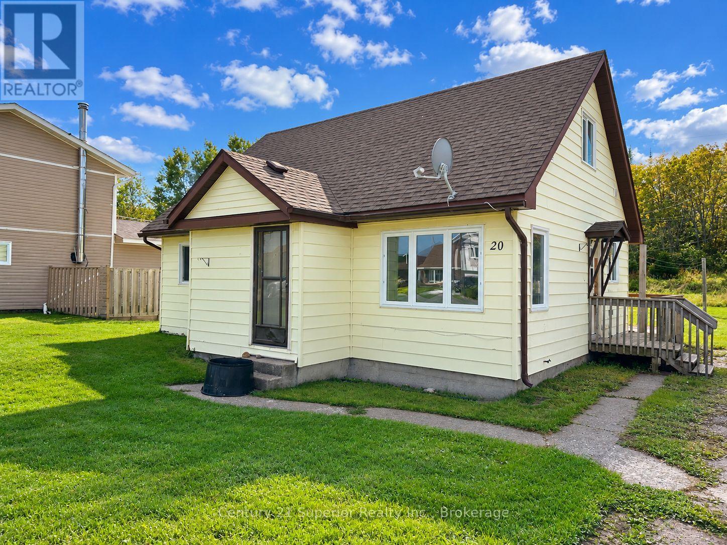 20 Birch Crescent, Terrace Bay, Ontario  P0T 2W0 - Photo 1 - X14124616