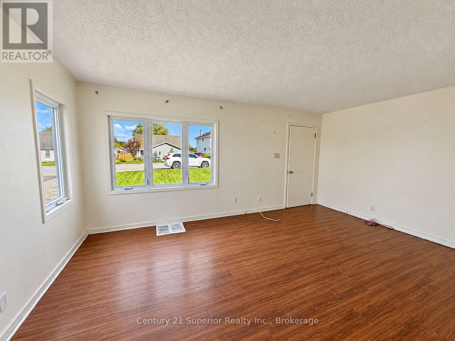 20 Birch Crescent, Terrace Bay, Ontario  P0T 2W0 - Photo 5 - X14124616