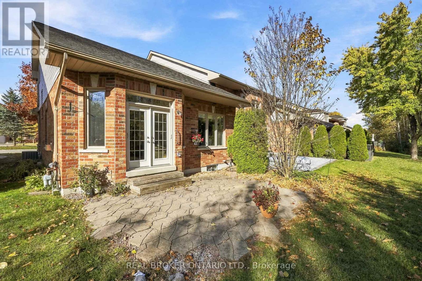 33 Fred Barnard Way, Uxbridge, Ontario  L9P 0B9 - Photo 12 - N14124562