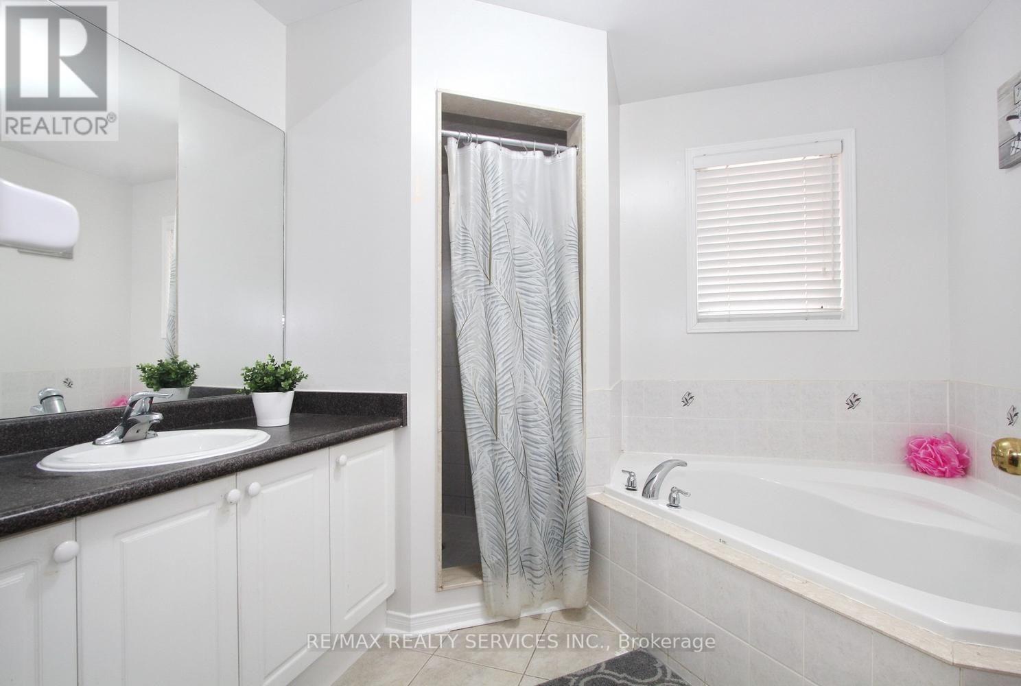 52 Lennon Trail, Brampton, Ontario  L6Y 5P7 - Photo 28 - W14124706