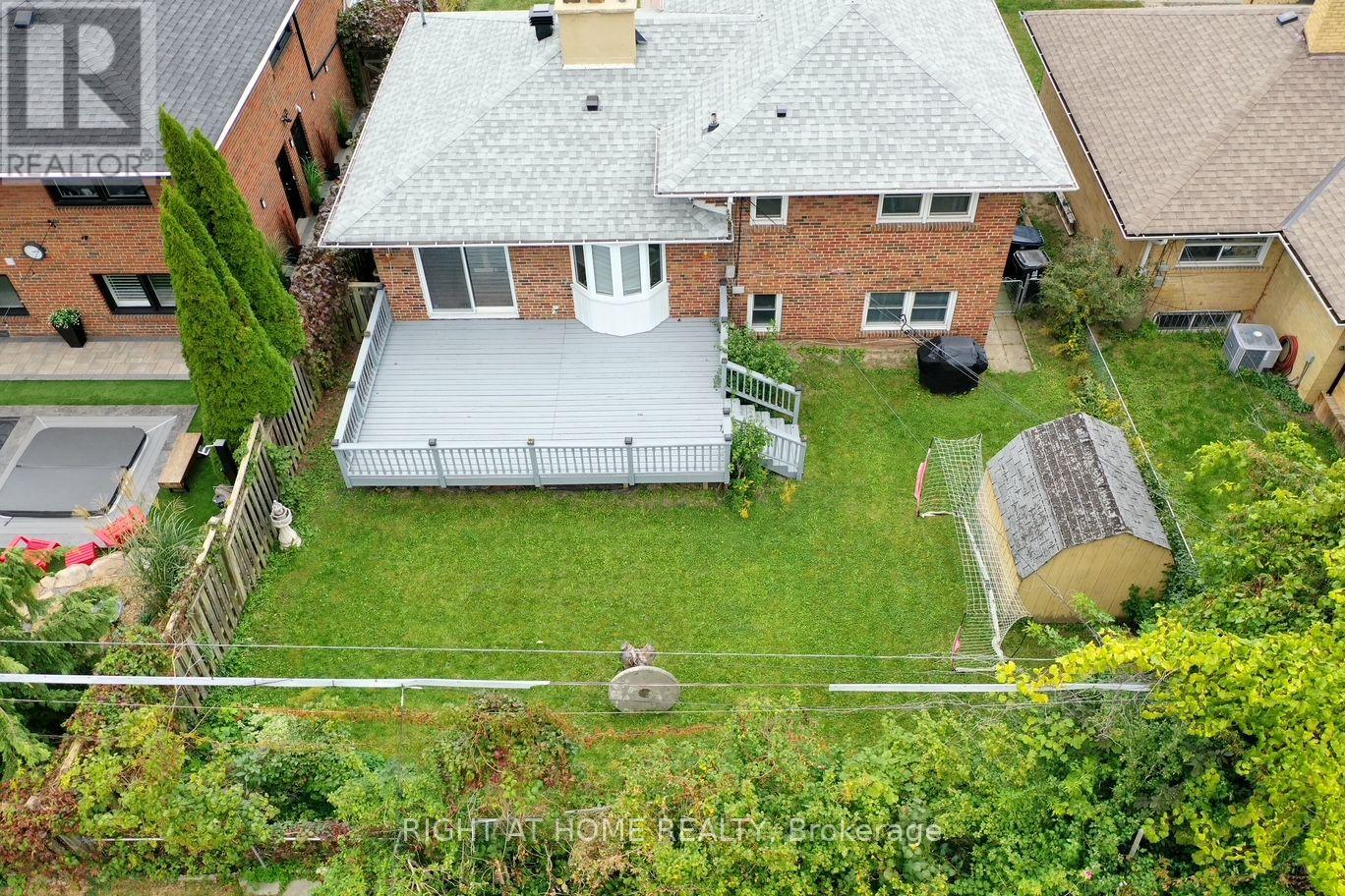 100 PERIVALE CRESCENT, Toronto, Ontario