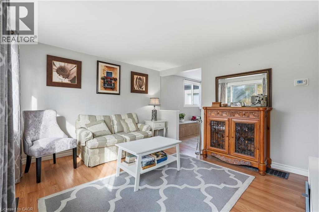 727 Barton Street, Stoney Creek, Ontario  L8E 5L7 - Photo 5 - 40874678